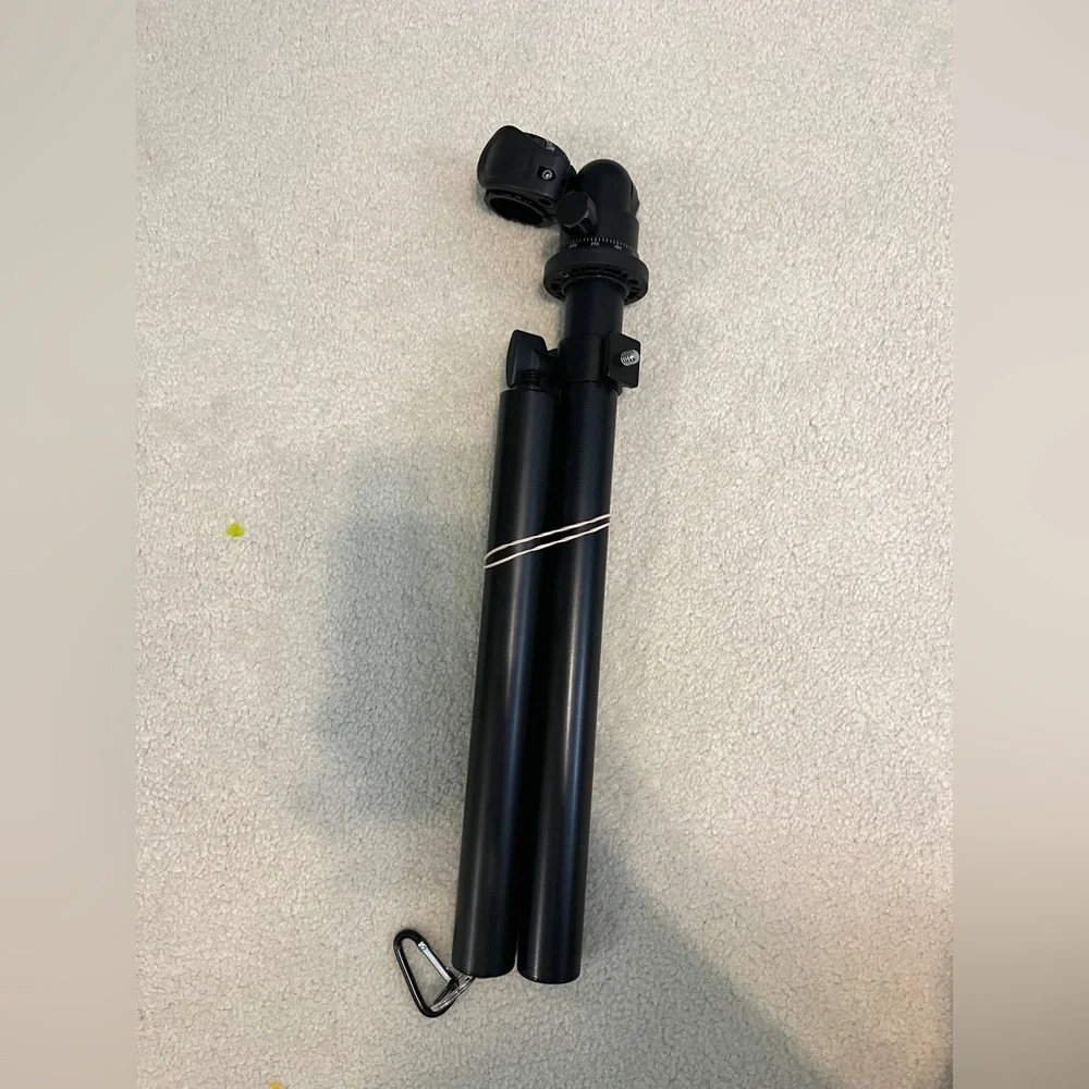 Tripod arm for flat lay photos